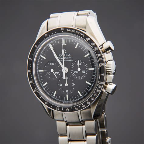 omega speedmaster winding problem|Omega Speedmaster moonwatch winding.